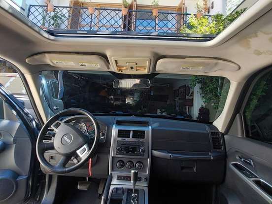 JEEP-CHEROKEE-3.7 LIMITED 4X4 V6 12V GASOLINA 4P AUTOMÁTICO JEEP-CHEROKEE-2010