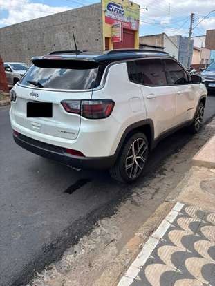JEEP-COMPASS-1.3 T270 TURBO FLEX LIMITED AT6 JEEP-COMPASS-2024