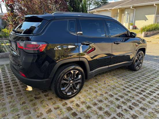 JEEP-COMPASS-2022
