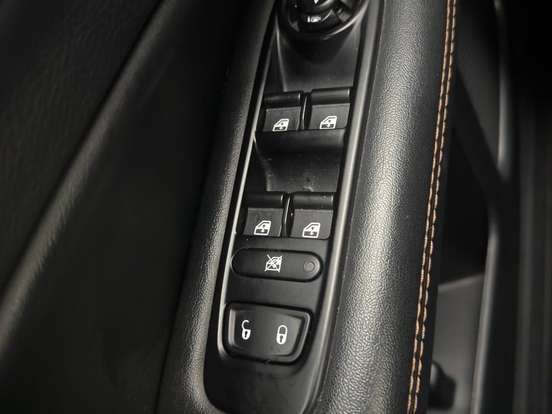 JEEP-COMPASS-2.0 16V FLEX LIMITED AUTOMÁTICO JEEP-COMPASS-2019