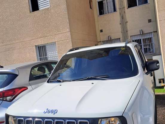 JEEP-RENEGADE-1.8 16V FLEX SPORT 4P MANUAL JEEP-RENEGADE-2018