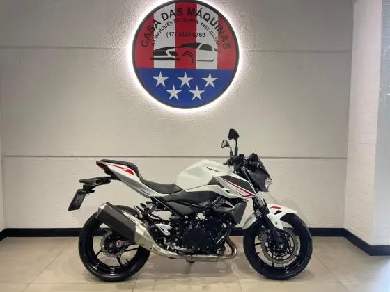 KAWASAKI Z400 KAWASAKI Z400