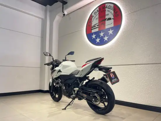 KAWASAKI-Z400-2022
