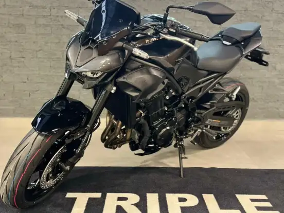 KAWASAKI-Z900 KAWASAKI-Z900-2026