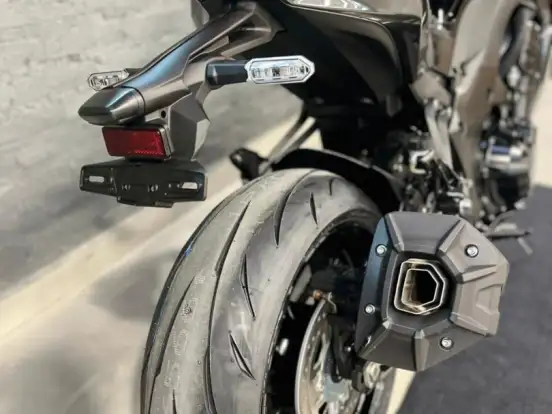 KAWASAKI-Z900 KAWASAKI-Z900-2026