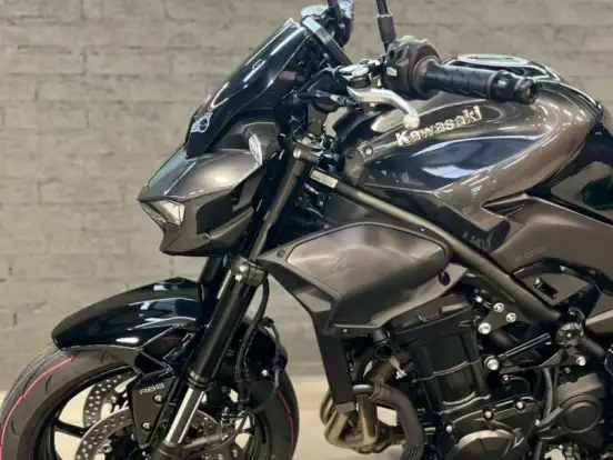 KAWASAKI-Z900 KAWASAKI-Z900-2026