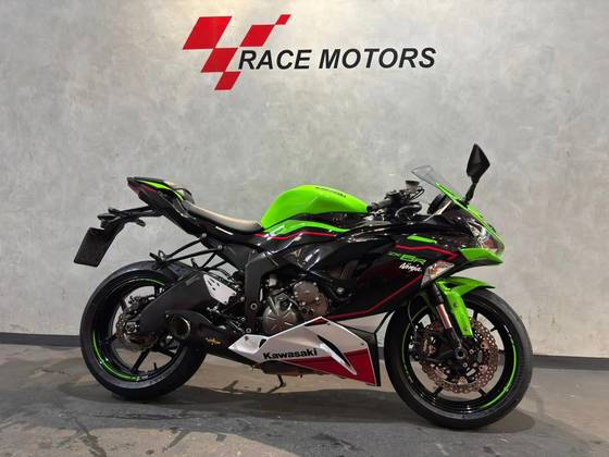 KAWASAKI NINJA ZX-6R KRT 
