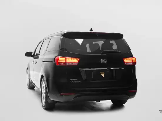 KIA-CARNIVAL-3.3 EX V6 24V GASOLINA 4P AUTOMATICO KIA-CARNIVAL-2017
