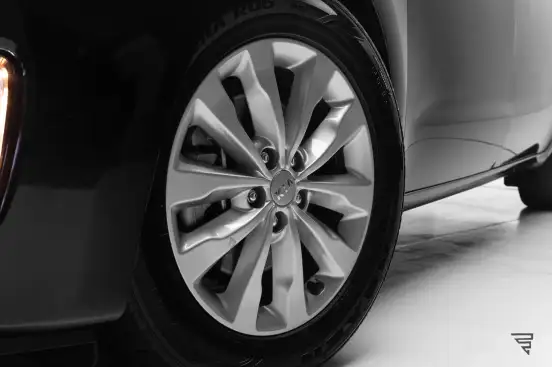 KIA-CARNIVAL-2017