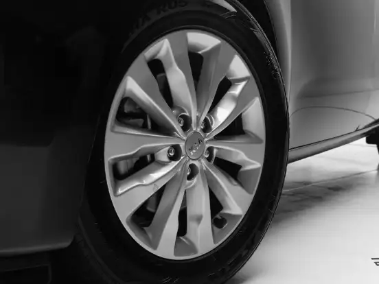 KIA-CARNIVAL-3.3 EX V6 24V GASOLINA 4P AUTOMATICO KIA-CARNIVAL-2017