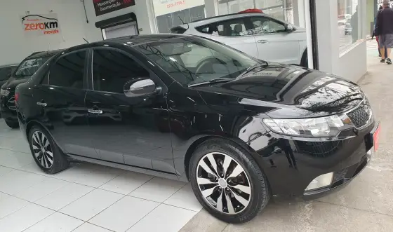 KIA CERATO 1.6 SX3 16V GASOLINA 4P AUTOMÁTICO