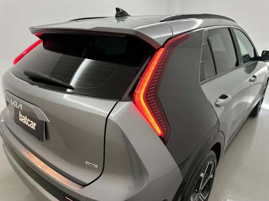 KIA-NIRO-1.6 GDI HEV SX PRESTIGE DCT KIA-NIRO-2023
