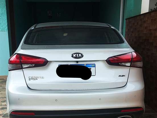 KIA-CERATO-1.6 SX 16V FLEX 4P AUTOMÁTICO KIA-CERATO-2018