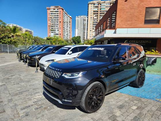 LAND ROVER DISCOVERY 3.0 D300 TURBO DIESEL MHEV R-DYNAMIC HSE AUTOMÁTICO