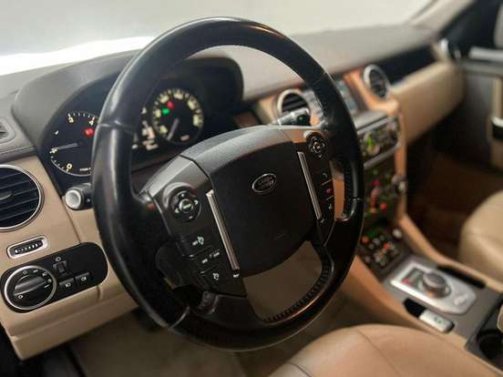 LAND ROVER-DISCOVERY 4-3.0 SE 4X4 V6 24V BI-TURBO DIESEL 4P AUTOMÁTICO LAND ROVER-DISCOVERY 4-2013