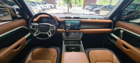 LAND ROVER-DEFENDER-2.0 P400e PHEV 110 X-DYNAMIC HSE AWD AUTOMÁTICO LAND ROVER-DEFENDER-2024