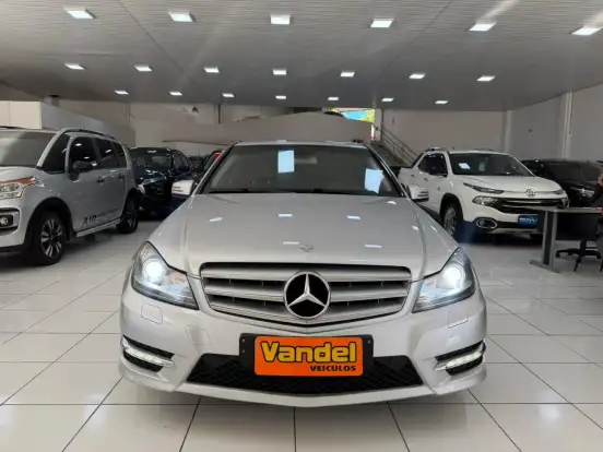 MERCEDES-BENZ-C 180-1.6 CGI SPORT 16V TURBO GASOLINA 4P AUTOMÁTICO MERCEDES-BENZ-C 180-2013