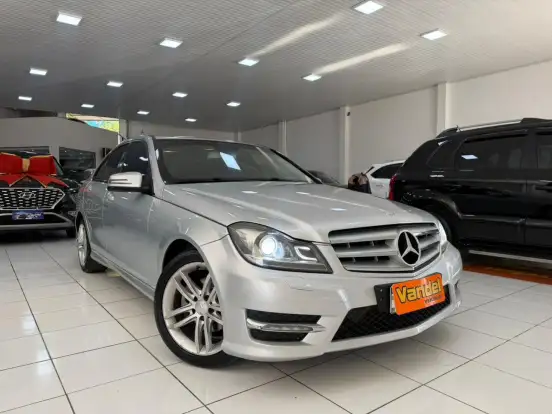 MERCEDES-BENZ-C 180-1.6 CGI SPORT 16V TURBO GASOLINA 4P AUTOMÁTICO MERCEDES-BENZ-C 180-2013