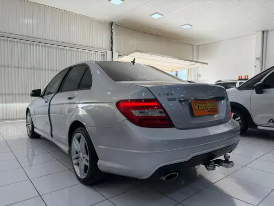 MERCEDES-BENZ-C 180-1.6 CGI SPORT 16V TURBO GASOLINA 4P AUTOMÁTICO MERCEDES-BENZ-C 180-2013
