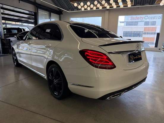 MERCEDES-BENZ-C 180-2014