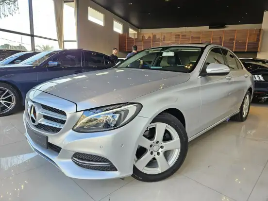 MERCEDES-BENZ-C 200-2.0 CGI AVANTGARDE 16V GASOLINA 4P AUTOMÁTICO MERCEDES-BENZ-C 200-2015
