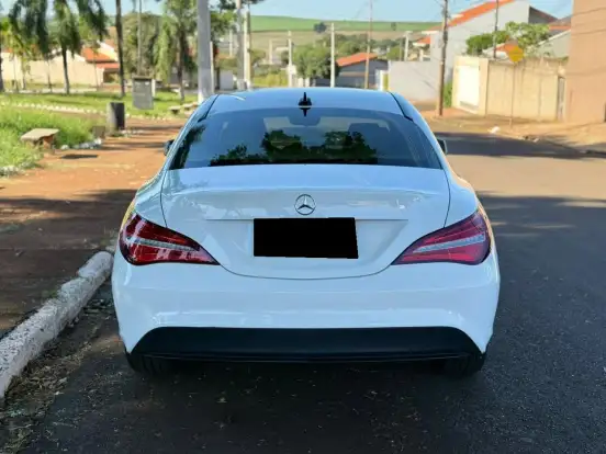 MERCEDES-BENZ-CLA 180-1.6 CGI GASOLINA 7G-DCT MERCEDES-BENZ-CLA 180-2018