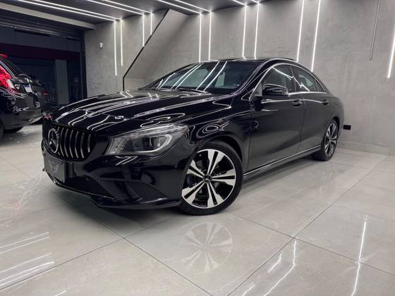 MERCEDES-BENZ CLA 200 1.6 VISION 16V FLEX 4P AUTOMÁTICO