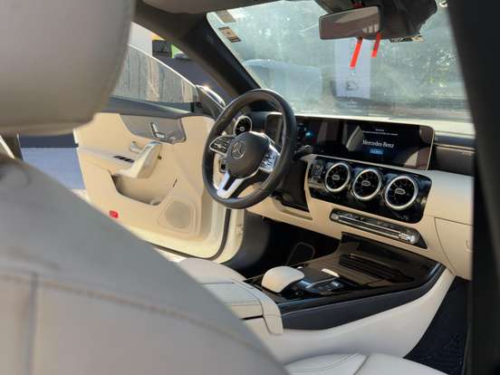MERCEDES-BENZ-CLA 250-2.0 CGI GASOLINA 7G-DCT MERCEDES-BENZ-CLA 250-2020