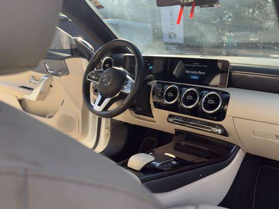 MERCEDES-BENZ-CLA 250-2.0 CGI GASOLINA 7G-DCT MERCEDES-BENZ-CLA 250-2020