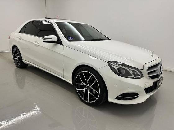 MERCEDES-BENZ E 250 2.0 AVANTGARDE 16V TURBO GASOLINA 4P AUTOMÁTICO