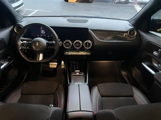 MERCEDES-BENZ-GLA 200-1.3 MHEV AMG LINE 7G-DCT MERCEDES-BENZ-GLA 200-2024