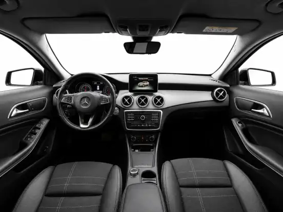 MERCEDES-BENZ-GLA 200-1.6 CGI ADVANCE 16V TURBO FLEX 4P AUTOMÁTICO MERCEDES-BENZ-GLA 200-2016