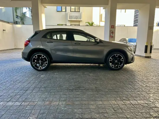 MERCEDES-BENZ-GLA 200-1.6 CGI FLEX ADVANCE 7G-DCT MERCEDES-BENZ-GLA 200-2018
