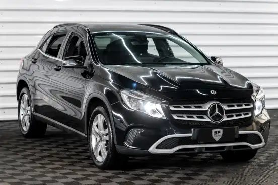 MERCEDES-BENZ-GLA 200-1.6 CGI FLEX STYLE 7G-DCT MERCEDES-BENZ-GLA 200-2018