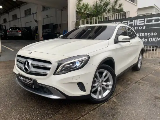 MERCEDES-BENZ-GLA 200-1.6 CGI STYLE 16V TURBO FLEX 4P AUTOMÁTICO MERCEDES-BENZ-GLA 200-2015