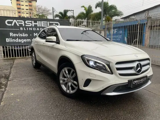 MERCEDES-BENZ-GLA 200-1.6 CGI STYLE 16V TURBO FLEX 4P AUTOMÁTICO MERCEDES-BENZ-GLA 200-2015