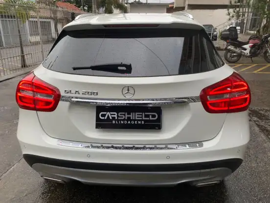 MERCEDES-BENZ-GLA 200-1.6 CGI STYLE 16V TURBO FLEX 4P AUTOMÁTICO MERCEDES-BENZ-GLA 200-2015