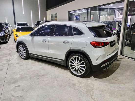 MERCEDES-BENZ-GLA 200-1.3 GCI GASOLINA AMG LINE 7G-DCT MERCEDES-BENZ-GLA 200-2022