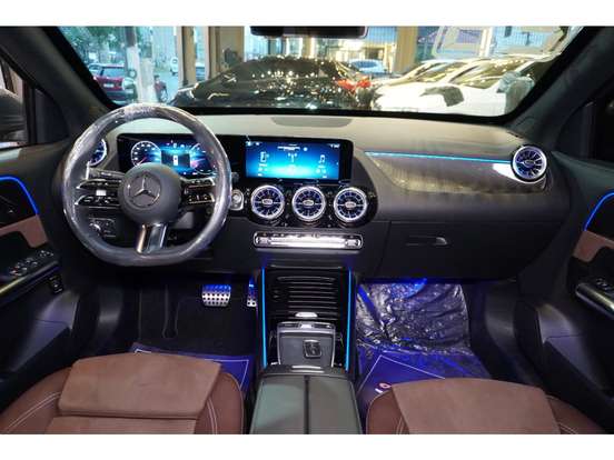 MERCEDES-BENZ-GLA 200-1.3 MHEV AMG LINE 7G-DCT MERCEDES-BENZ-GLA 200-2024