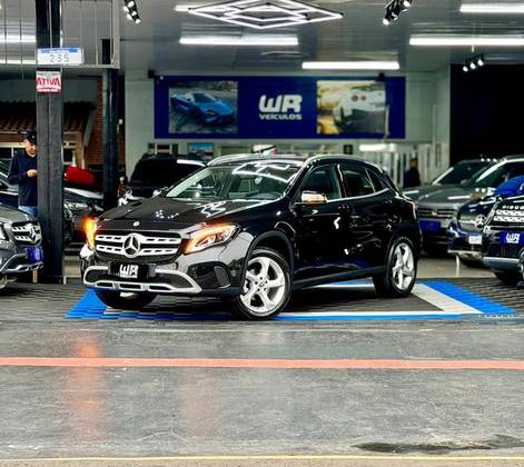 MERCEDES-BENZ GLA 200 1.6 CGI FLEX ADVANCE 7G-DCT