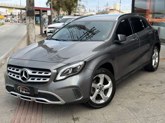 MERCEDES-BENZ-GLA 200-1.6 CGI FLEX ADVANCE 7G-DCT MERCEDES-BENZ-GLA 200-2019
