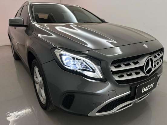 MERCEDES-BENZ-GLA 200-1.6 CGI FLEX ADVANCE 7G-DCT MERCEDES-BENZ-GLA 200-2017