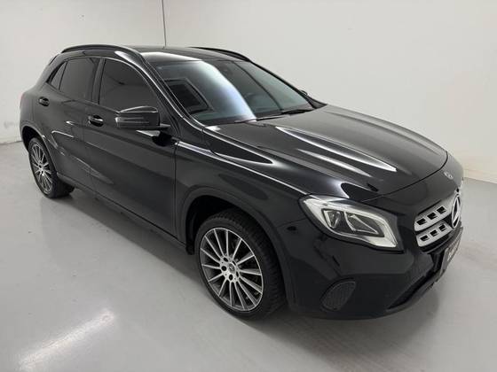 MERCEDES-BENZ GLA 200 1.6 CGI FLEX ADVANCE 7G-DCT