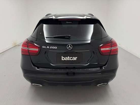 MERCEDES-BENZ-GLA 200-1.6 CGI FLEX ADVANCE 7G-DCT MERCEDES-BENZ-GLA 200-2018
