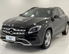 MERCEDES-BENZ GLA 200 1.6 CGI FLEX STYLE 7G-DCT MERCEDES-BENZ GLA 200 1.6 CGI FLEX STYLE 7G-DCT