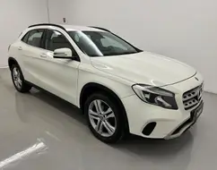 MERCEDES-BENZ GLA 200 1.6 CGI FLEX STYLE 7G-DCT MERCEDES-BENZ GLA 200 1.6 CGI FLEX STYLE 7G-DCT