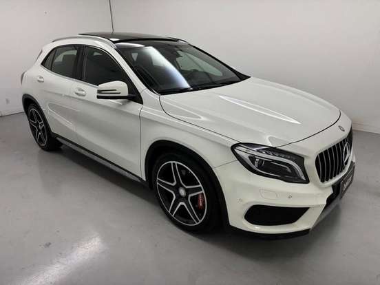 MERCEDES-BENZ-GLA 250-2017