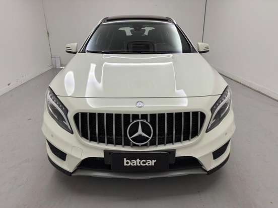 MERCEDES-BENZ-GLA 250-2.0 16V TURBO GASOLINA SPORT 4P AUTOMÁTICO MERCEDES-BENZ-GLA 250-2017