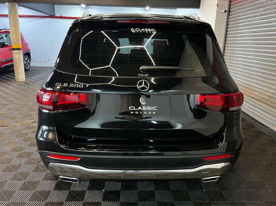 MERCEDES-BENZ-GLB 200-2022