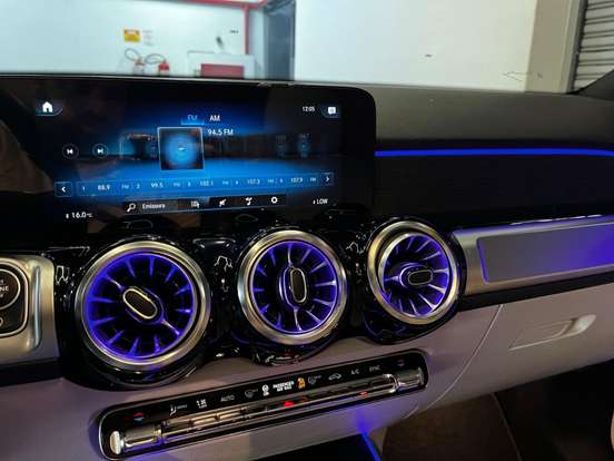 MERCEDES-BENZ-GLB 200-2022